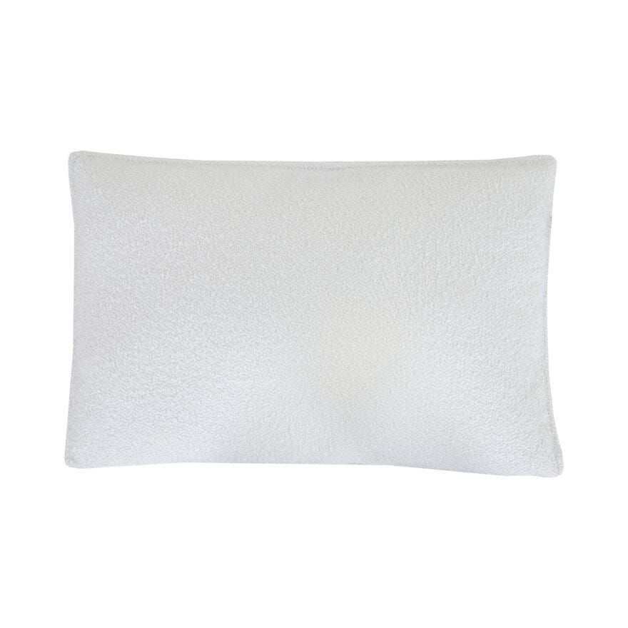 Signature Collection By Halvor Bakke SIGNATURE Pute 40x60 cm i Hvit designet av Halvor Bakke
