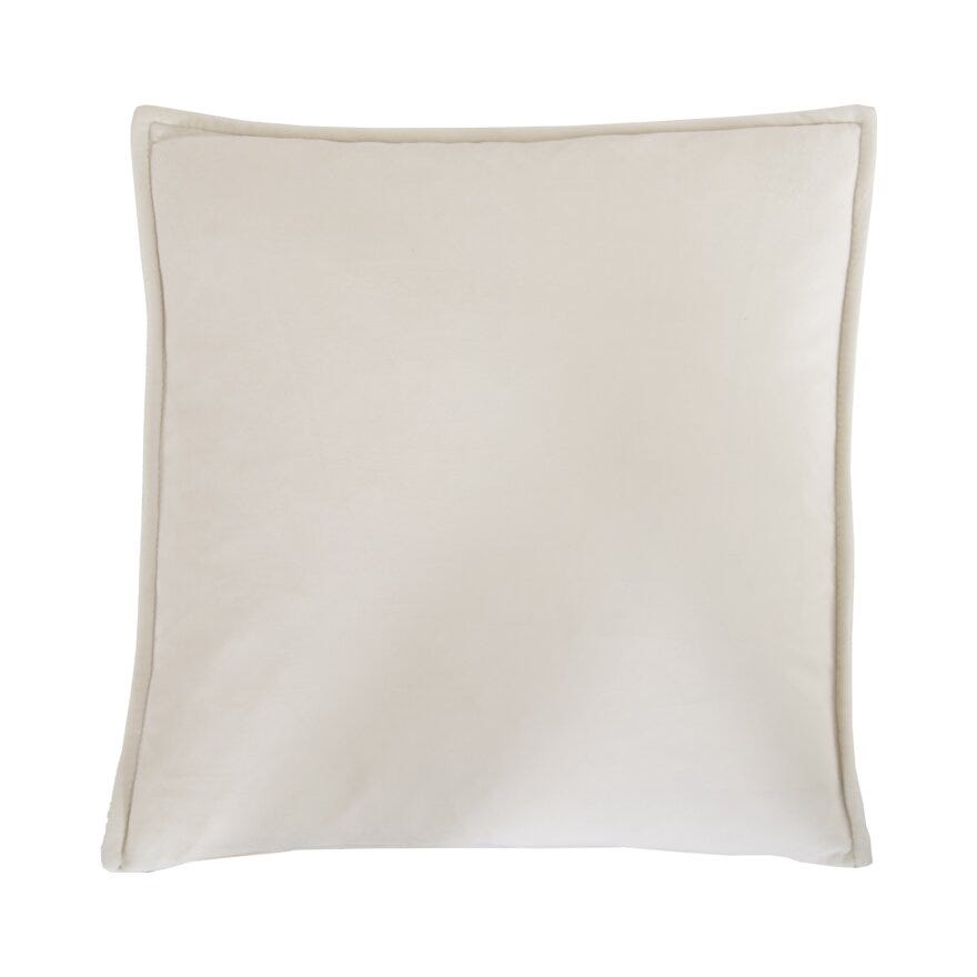 Signature Collection By Halvor Bakke SIGNATURE Pute 50x50 cm i Hvit designet av Halvor Bakke