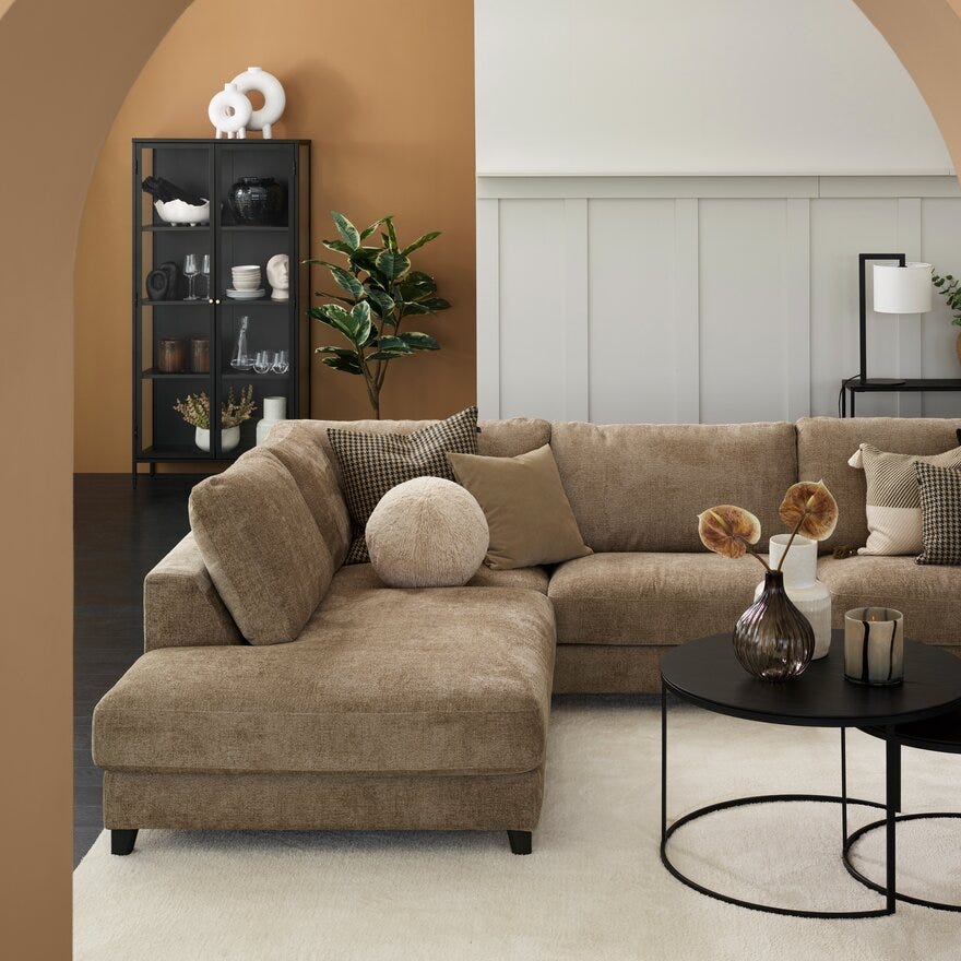 Vilmers VINCENT Hjørnesofa med sjeselong XL og endeavslutning i Beige/natur