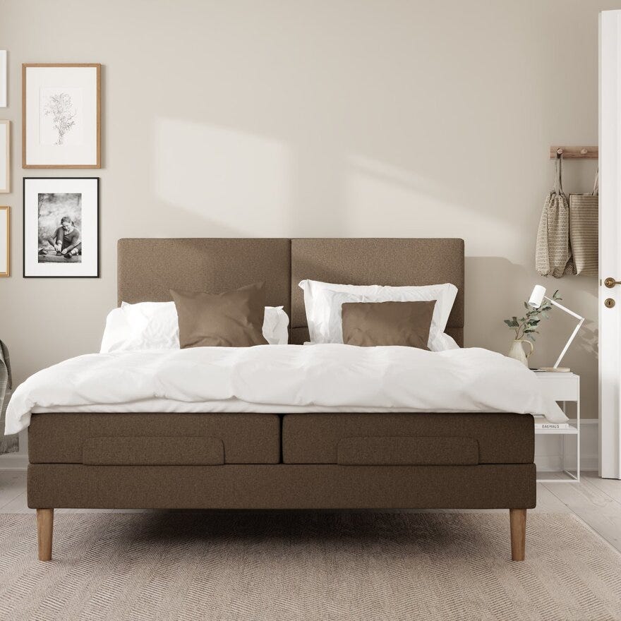 Wonderland FORTE 342 Regulerbar seng 160x200 cm i Brun