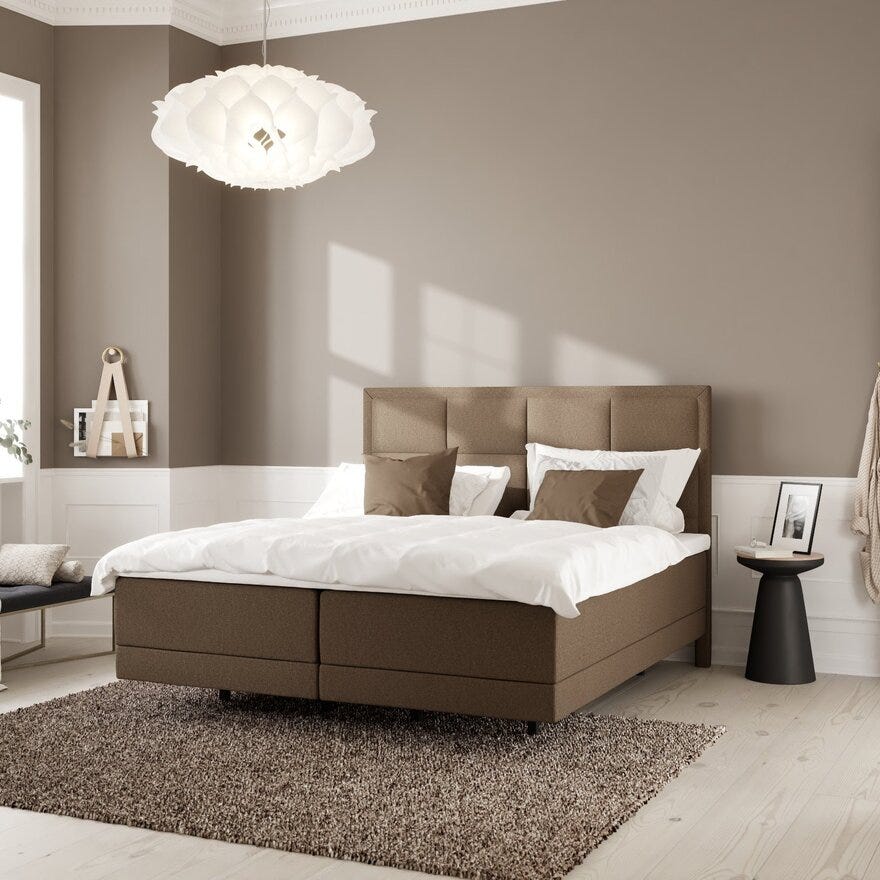 Wonderland OPUS 612 Regulerbar seng 160x200 cm i Brun