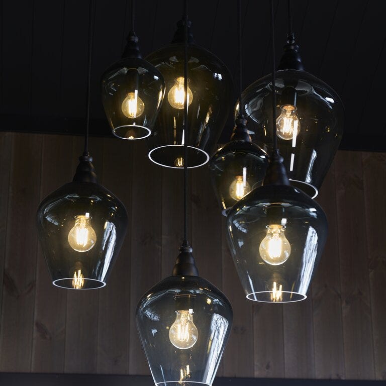 Taklampe i sotet glass